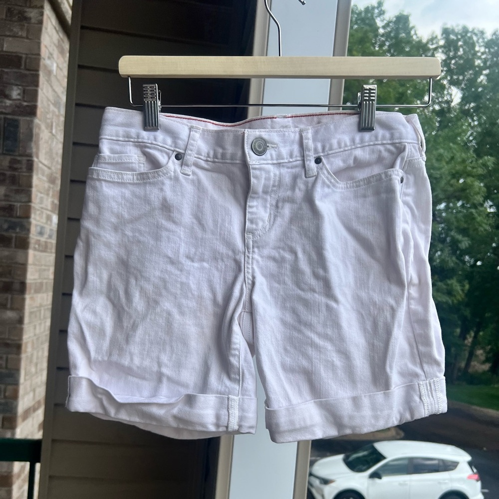 Eddie Bauer White Cotton Denim Fitted Shorts Size 0 - Picture 3 of 9